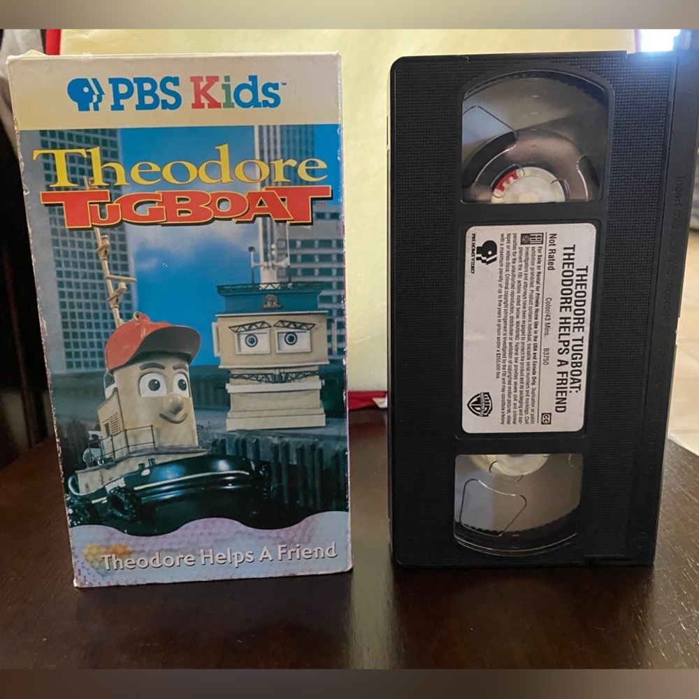 1998 Theodore Tugboat Theodore Helps A Friend VHS RARE